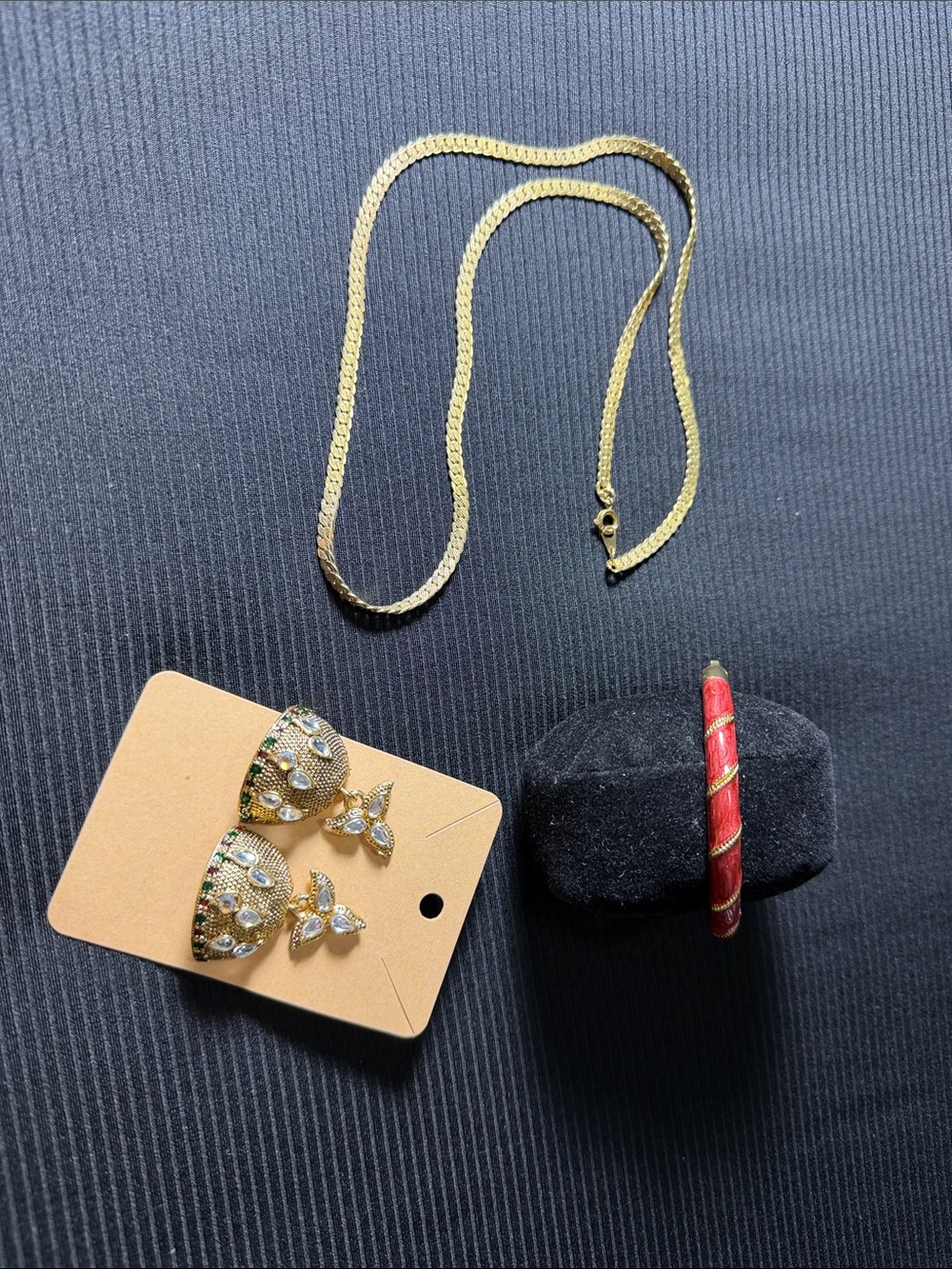 Classic Gold Herringbone Necklace — Elegant Gold Tone Chain